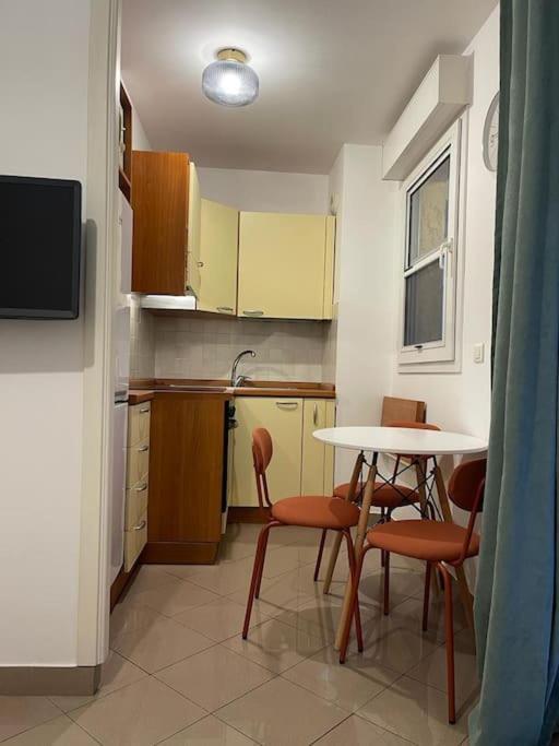 2/3 Pieces Avec Terrasse A Nizza Exterior foto